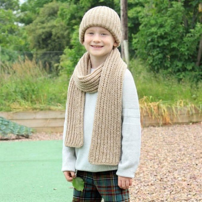 Écharpe enfant tricoté à la main " Dylan "