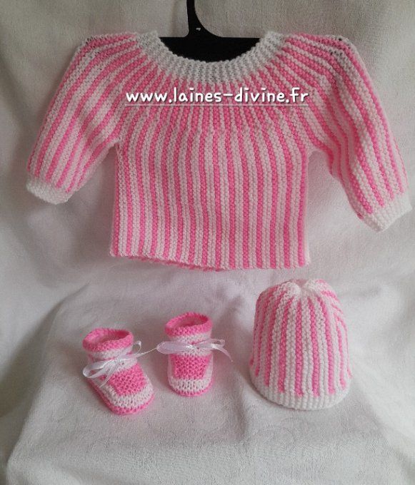 Trousseau Layette naissance en laine acrylique 