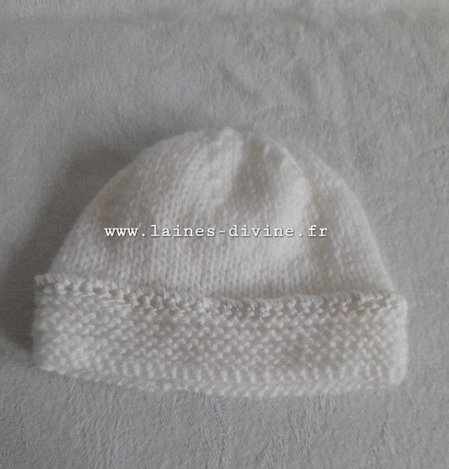 Trousseau Layette Naissance tricoté mains-blanc 