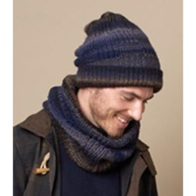 Snood homme tricoté à la main en laine et acrylique bleu nocturne