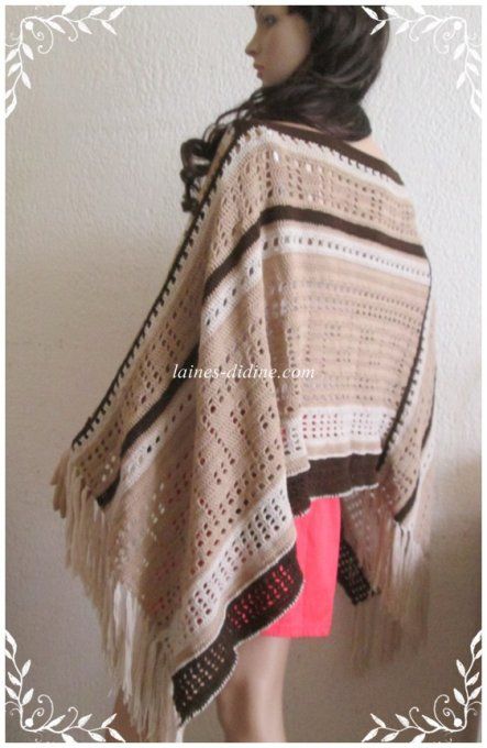 Poncho femme en laine 100 % mérinos aux crochet