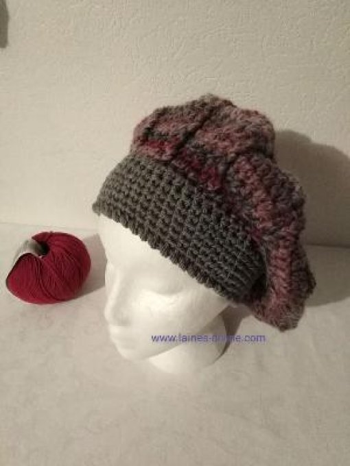 Béret femme tout au crochet fait main en laine et acrylique " Christelle "