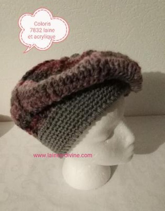 Béret femme tout au crochet fait main en laine et acrylique " Christelle "