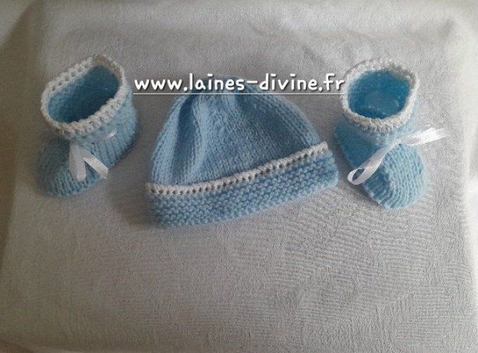 Trousseau Layette naissance en laine acrylique bleu 