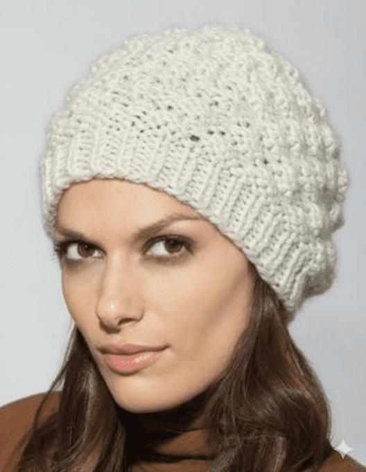Bonnet  femme tricoter à la main en laine et alpaga " Catie "