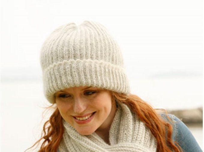 Bonnet femme avec revers en laine alpaga, mohair et soie "Nelly