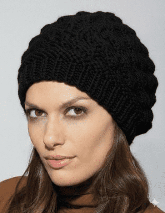 Bonnet  femme tricoter à la main en laine et alpaga " Catie "