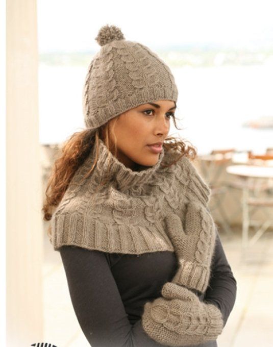 Bonnet femme irlandais en laine mérinos, mohair et soie 