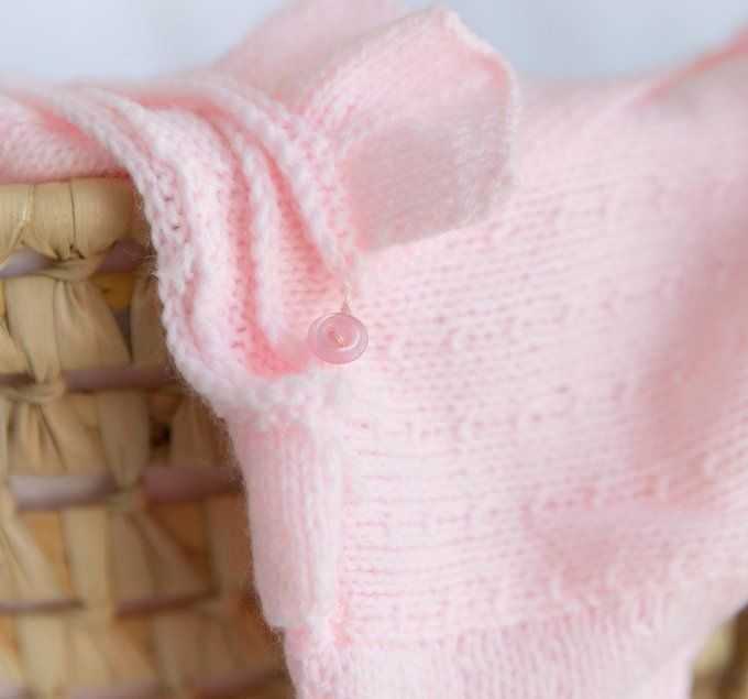 Brassière bébé tricoté à la main en laine mérinos