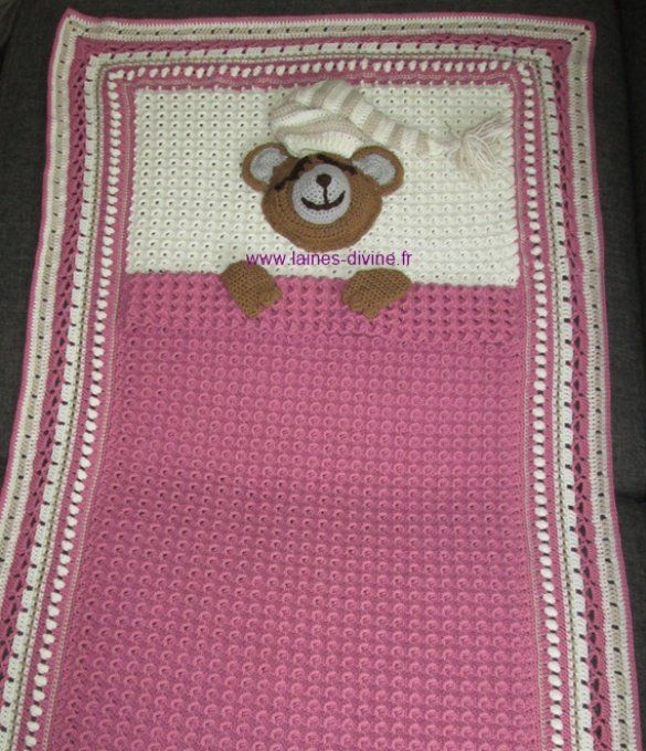 Couverture bébé " Petit Ours au Pays des Rêves 