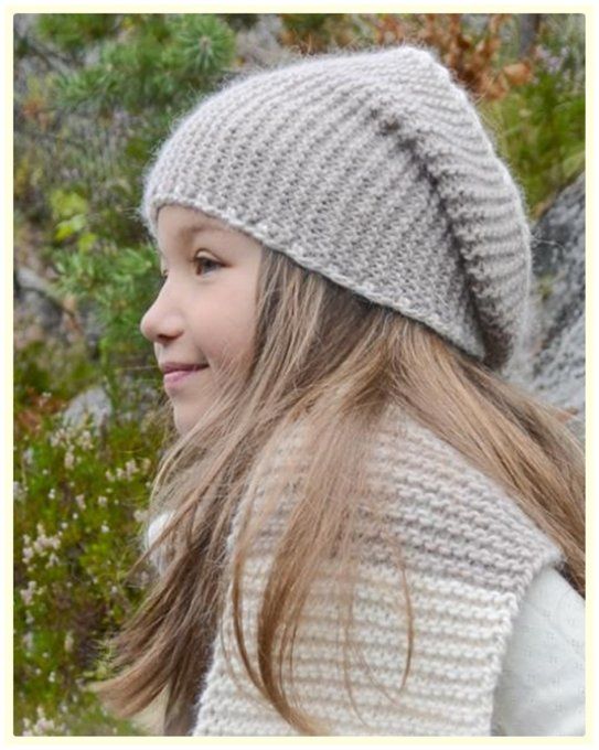 Echarpe enfant tricoté en laine sur-mesure "Nora "