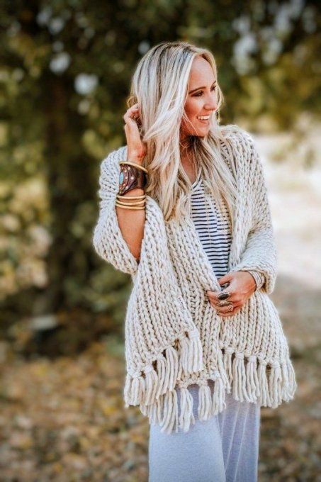 Écharpe femme en laine extra large et volumineuse 