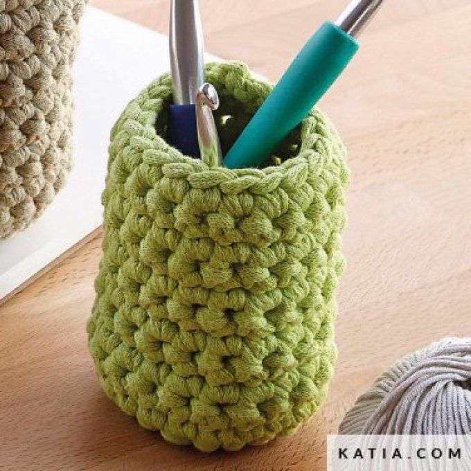 Pelote BIG RIBBON Katia 18 jaune