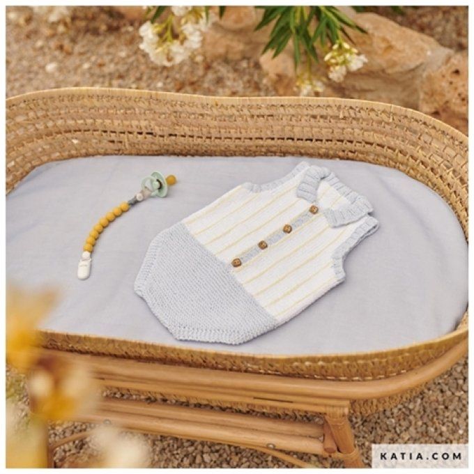 Modèle Grenouillère bébé sans manches aux tricot