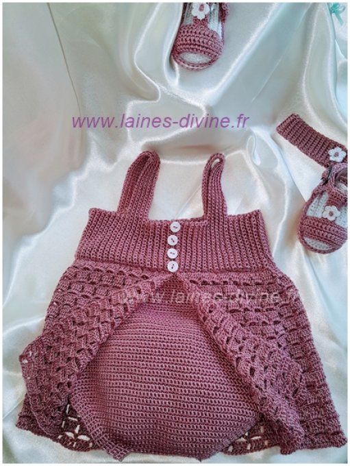 Robe-Body bébé avec ses sandales et son bandeaux