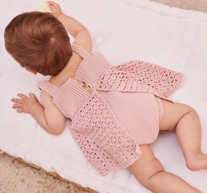 Robe-Body bébé avec ses sandales et son bandeaux